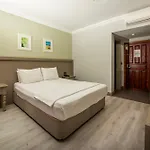 Pine Valley 4*