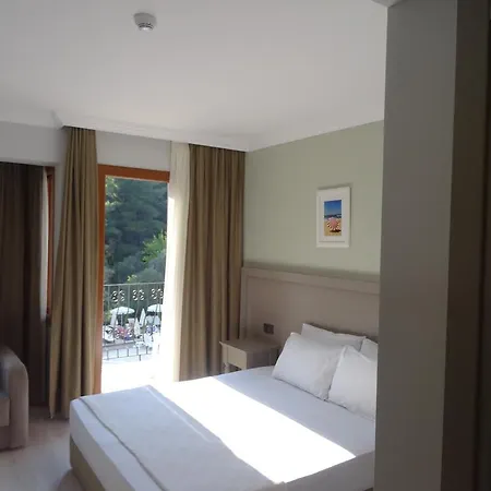 Pine Valley 4* Ολουντενίζ