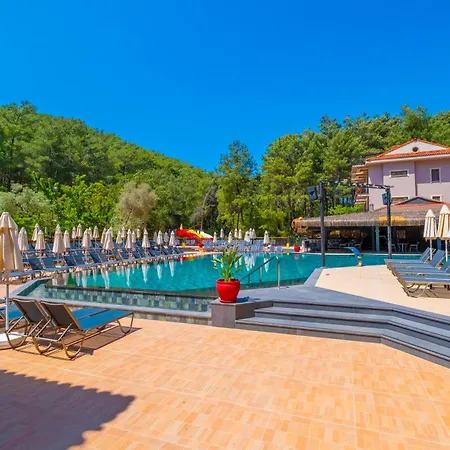 Pine Valley Szálloda Oludeniz