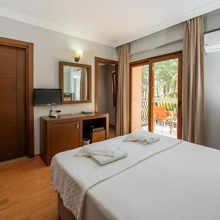 Pine Valley Hotell Öludeniz