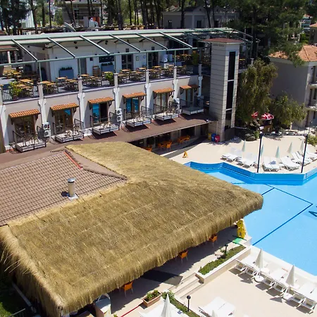 Hotell Pine Valley 4*