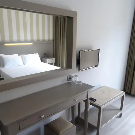 Hotell Pine Valley Öludeniz