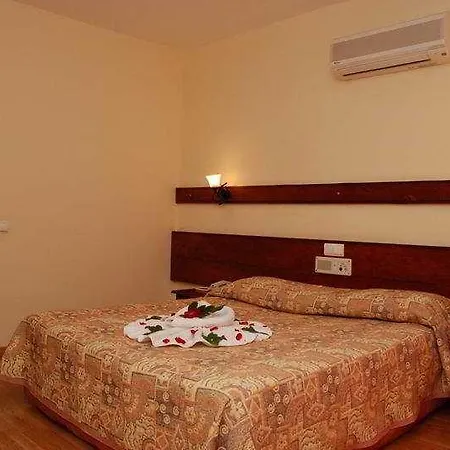Pine Valley Hotell