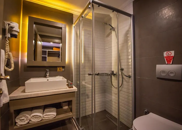 Pine Valley אולודניץ