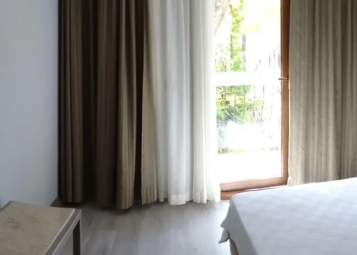 Pine Valley מלון אולודניץ