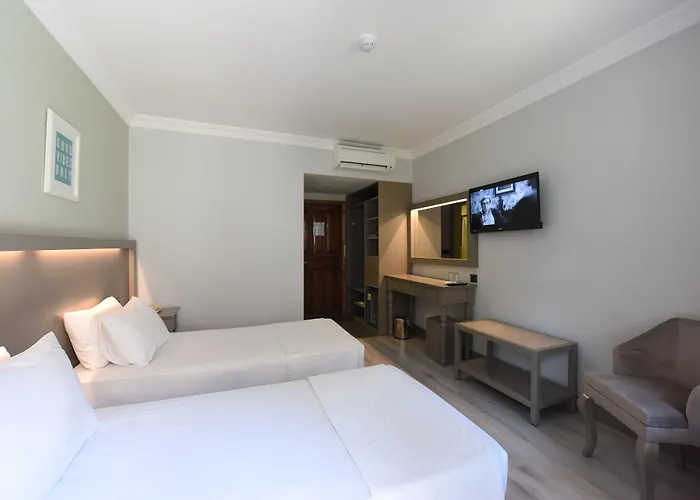 Pine Valley 4* אולודניץ