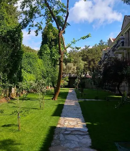 Pine Valley מלון אולודניץ